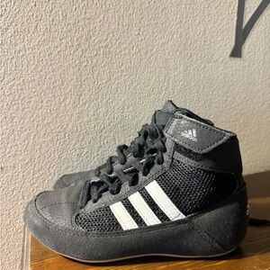 Kids shoes adidas size 13 k